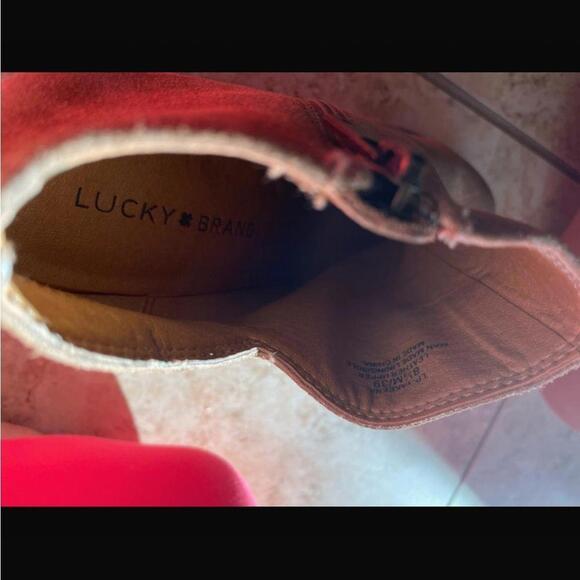 Excellent condition lucky brand wedge boots - Picture 12 of 13